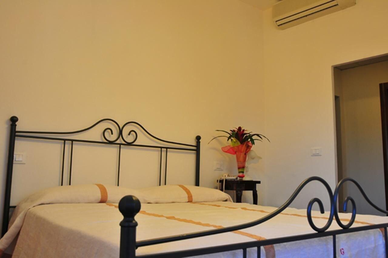 לוקה B&B Il Casale Di Nanni מראה חיצוני תמונה