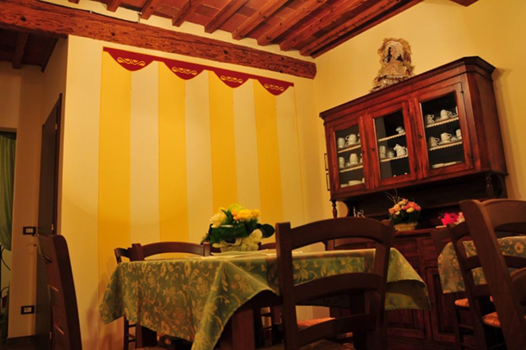 לוקה B&B Il Casale Di Nanni מראה חיצוני תמונה