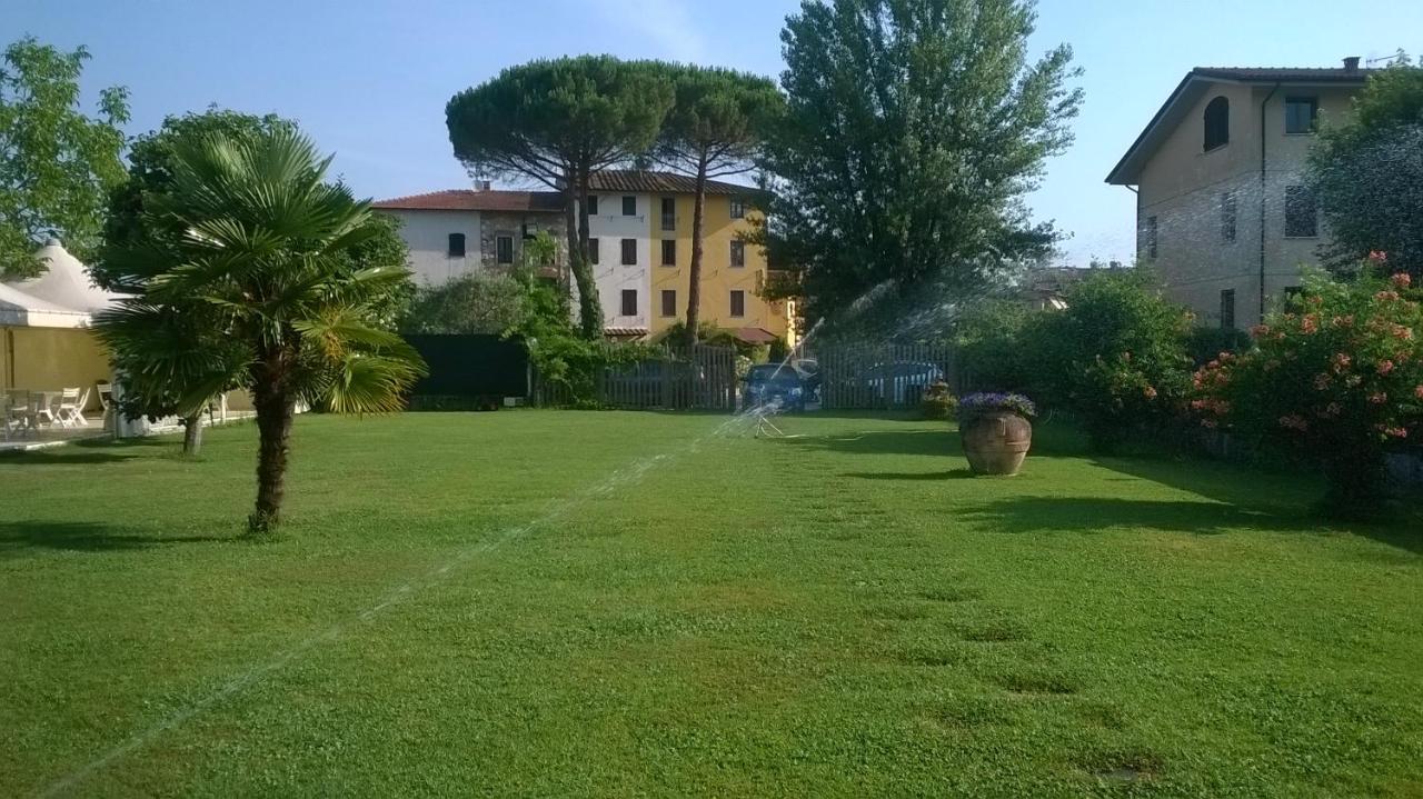 לוקה B&B Il Casale Di Nanni מראה חיצוני תמונה